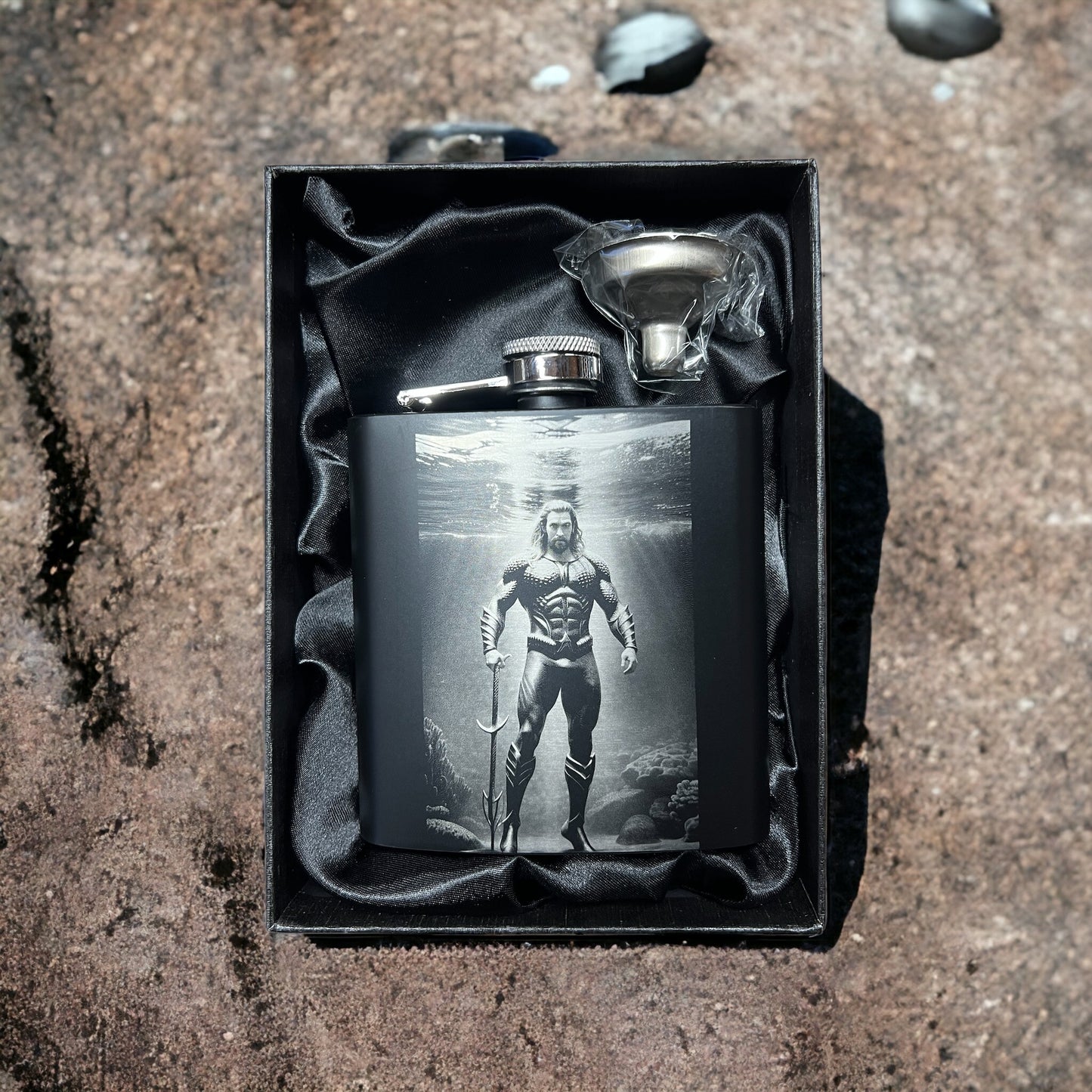 Aqua Man black hip flask with presentation box